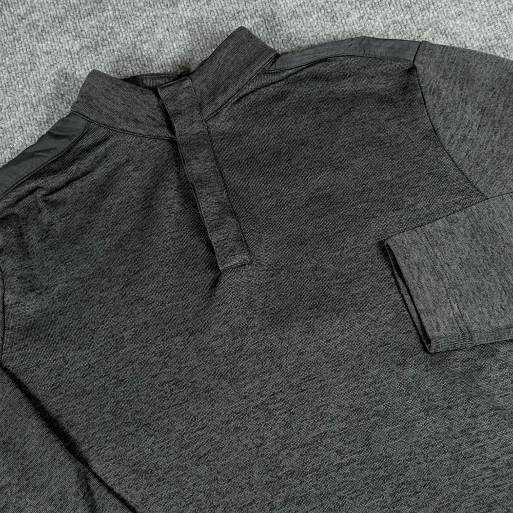 Greg Norman XL Pullover Golf Shirt LS 1/4 Button Zip Pocket Gray Performance